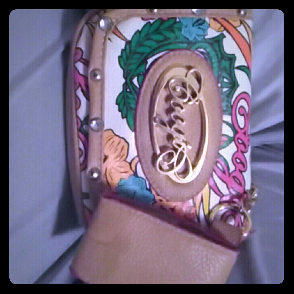 Handbag